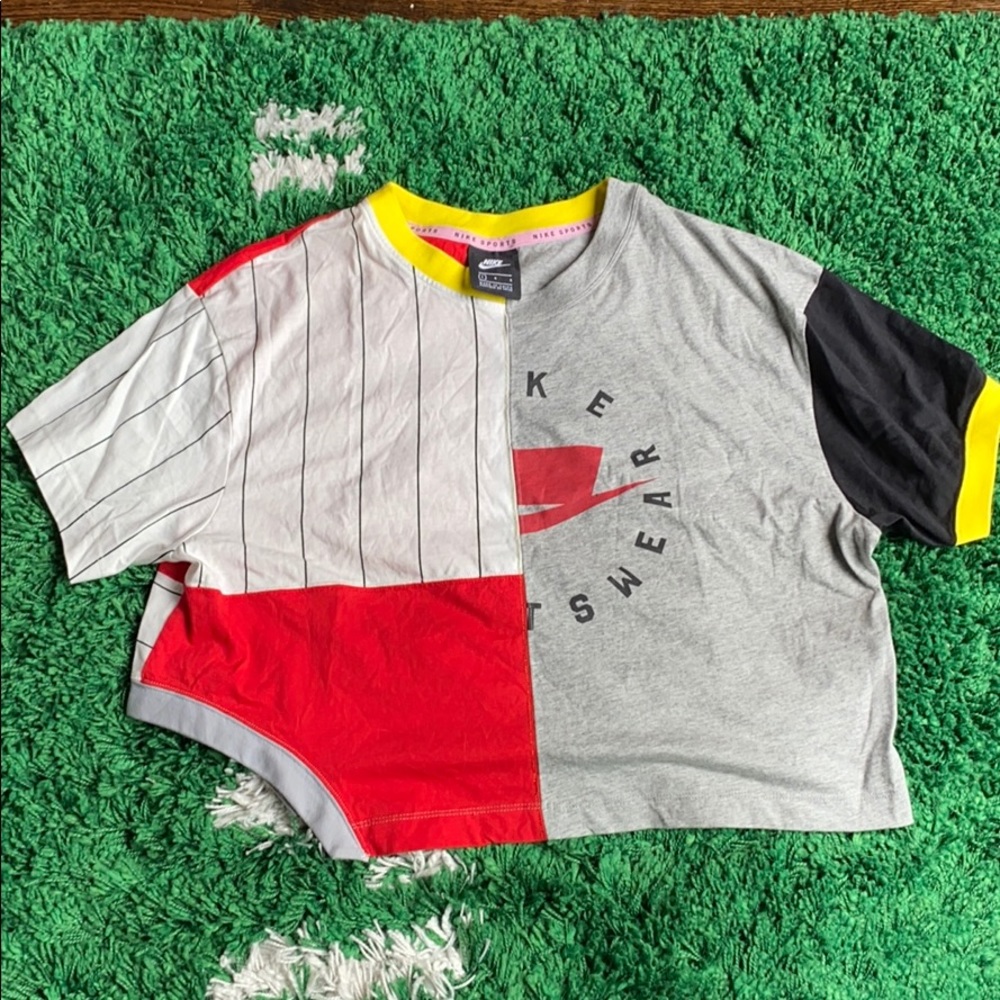 Nike crop tee